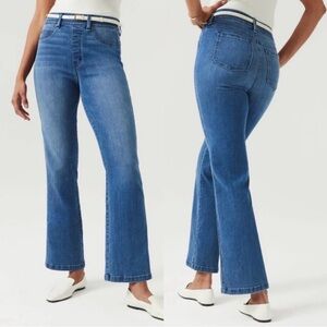 SPANX Women's Kick Flare Blue Wash Jean Core Shaping Size Large